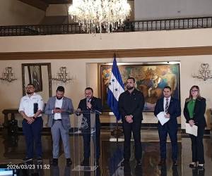 Las autoridades de Salud aseguran que no permitirán prácticas abusivas dentro del sistema, como <b>planillas duplicadas</b> o médicos con múltiples plazas.