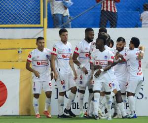 El conjunto merengue enfrentará este martes a Real España en Tegucigalpa en un duelo clave.