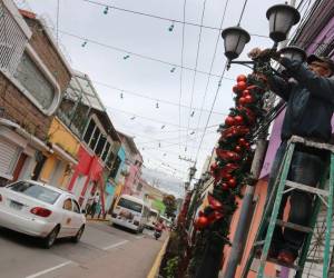Se pronostica que las decoraciones alusivas a la navidad finalizarán a inicios de diciembre