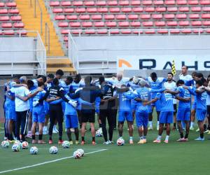 Honduras llega con la obligación de derrotar a Costa Rica en su casa.