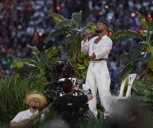 Ricky Martin publicó una nueva versión de Vuelve, su gran éxito de los 90.