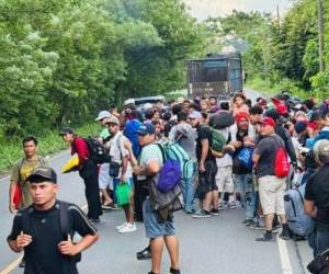 De un total de 400 personas, alrededor de 250 hondureños ingresaron de manera regular mientras que más de 100 recibieron sanciones.