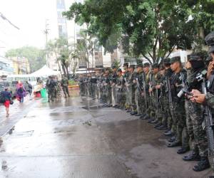 Desde la mañana de este martes 20 de enero, los militares resguardan el Congreso Nacional y sus alrededores.
