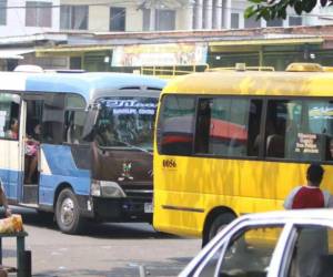 A través de un comunicado oficial, la institución justificó el ajuste debido a las constantes alzas en los precios de los combustibles, que impactan la operatividad del sector transporte.