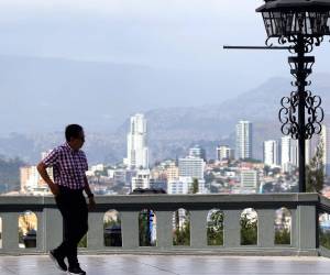 Las condiciones climáticas estarán marcadas por la variabilidad, con lluvias al inicio de la semana y un período de estabilidad atmosférica que reducirá las precipitaciones.