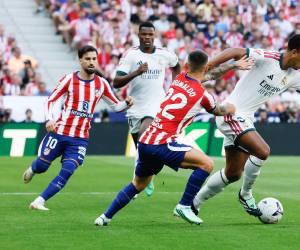Imágenes del desarrollo del partido.