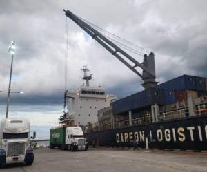 El cargamento con el compuesto químico llegó al puerto Henecán, en San Lorenzo, Valle el pasado miércoles.