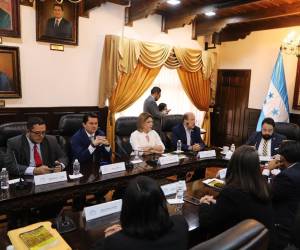 El Congreso Nacional suprimió la Comisión Permanente mediante una reforma constitucional aprobada con mayoría calificada.