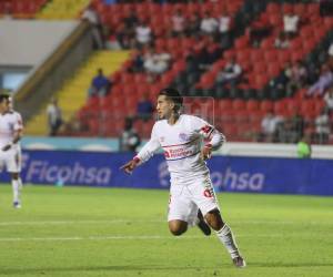 Imágenes del desarrollo del partido.