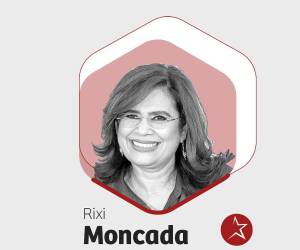 Moncada se ha caracterizado por su firmeza y defensa de su partido, siendo una de las personas más cercanas a la presidenta Xiomara Castro y al expresidente Manuel Zelaya.