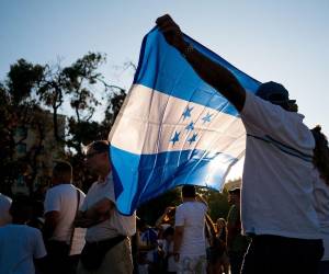 Detrás de cada golpe de bombo sigue latiendo aquella frase silenciosa, esta Acta que nos fundó, y Honduras lleva ya 205 años intentando estar a la altura de lo que ella prometió.