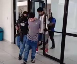 Los dos sujetos son acusados del crimen de tres estudiantes en El Progreso, Yoro.