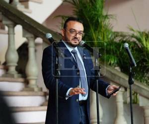 No queremos que la familia hondureña incurra en gastos adicionales”, indicó Argueta.