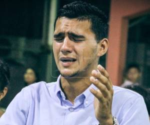 “Josué fue un ejemplo de entrega, servicio y amor por Dios”, fue el mensaje que dejó la iglesia a la que pertenecía Josué Fernández, quien hoy deja a su pequeño y a su esposa embarazada solos, luego de que hombres armados le quitaran la vida mientras repartía producto en San Pedro Sula.