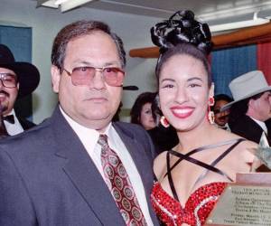 A.B. Quintanilla informó la mañana de este 13 de diciembre sobre la muerte de su padre, Abraham Quintanilla, a través de una publicación en su cuenta oficial de Instagram. Aquí los detalles: