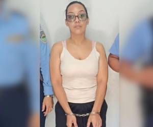 Ofelia María Vásquez Forgas es una empleada municipal acusada de embestir a su expareja en La Ceiba.