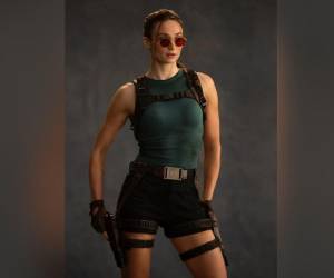Prime Video lanzó el primer vistazo en una imagen revela por primera vez a Sophie Turner en la piel de Lara Croft, uno de los personajes femeninos más famosos de la cultura pop.