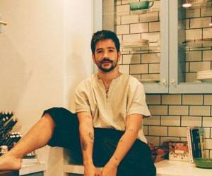 El famoso cantante colombiano Camilo confirmó que dio positivo a covid-19.