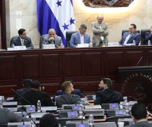 El Poder Legislativo reanudó las sesiones este lunes 12 de octubre.