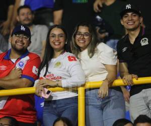 Imágenes del desarrollo del partido.