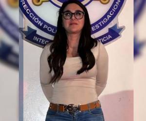 Corazón de María Bocanegra, hermana del exdirector del Instituto de la Propiedad (IP), fue enviada a la cárcel tras la audiencia inicial y enfrentar dos delitos por suplantar la identidad de una magistrada de la Corte Suprema de Justicia (CSJ). EL HERALDO tuvo acceso a la relación de hechos y lo que se hacía al suplantar la identidad de la magistrada.