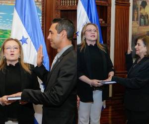 Los nombramientos se dieron este 28 de febrero en Casa de Gobierno.
