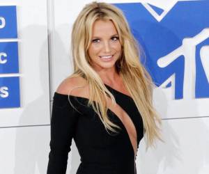 La cantante Britney Spears fue arrestada bajo sospecha de conducir en estado de ebriedad. Unas horas más tarde fue liberada y deberá comparecer a audiencia el 4 de mayo.