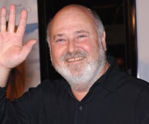 El crimen está siendo investigado. Su principal sospechoso es su hijo.