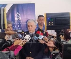 El pago confirmado corresponde a enero y febrero, mientras que el mes de marzo, según indicó, se cancelará la semana después de Semana Santa.