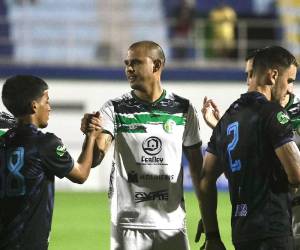 Imágenes del desarrollo del partido.