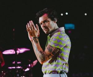 El estreno ocurre más de dos años después de que la gira Love On Tour culminara.