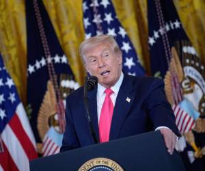 El anuncio de las discusiones con Maduro ocurre tras reportes de la prensa estadounidense en octubre sobre presuntas negociaciones que el Gobierno de Venezuela habría buscado con la Administración Trump.