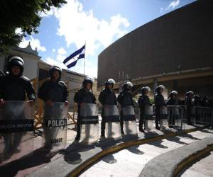 Desde la semana anterior permanece con seguridad el Congreso Nacional por las actividades legislativas.