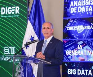 El presidente de la República Nasry Asfura realizó el lanzamiento del programa de becas Talent Up con el que se pretende beneficiar a una diez mil personas en el país.