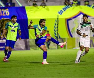 Imágenes del desarrollo del partido.