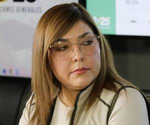 Con más de 900 actas presidenciales ya procesadas, el CNE aseguró que el escrutinio especial continúa avanzando pese a las dificultades del proceso electoral.