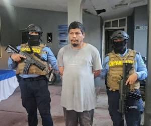 De acuerdo con las investigaciones, el sospechoso es miembro activo de la Pandilla 18 desde hace aproximadamente tres años, estructura desde la cual presuntamente realizaba sus actividades delictivas.