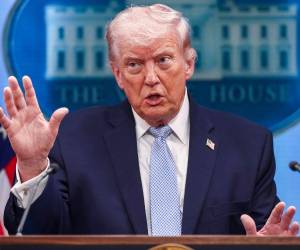 La vocera de la Casa Blanca, Karoline Leavitt, confirmó a distintos medios locales que el mandatario conocía la propuesta y que emitiría una respuesta.