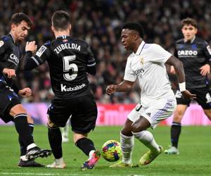 Vinicius fue uno de los más incisivos, sin embargo, la defensa de la Real Sociedad pudo resistir y evitar en muchas ocasiones, oportunidades claras de gol a favor de Real Madrid.