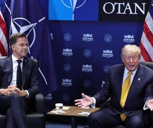 Ya no queremos hacer negocios comerciales con España. Por cierto, fue una suerte haber cortado esa relación, dijo Trump. Según el presidente estadounidense, no tienen remedio, son mala gente.