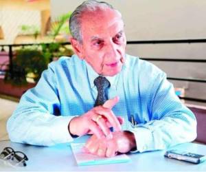 El empresario hondureño Emilio Larach falleció este día a los 96 años. Deja un legado de honestidad e impulso al desarrollo de Honduras.