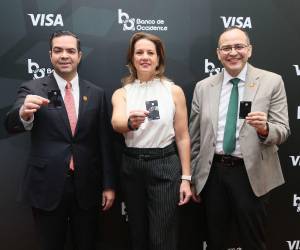 El lanzamiento de Visa Infinite se produce en un contexto de competencia creciente en el mercado de servicios financieros premium en Honduras, donde otras instituciones también han ampliado su oferta de tarjetas con beneficios diferenciados para clientes de alto valor.