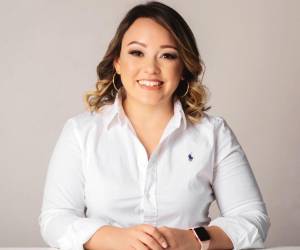 Jimena Casasola, directora general del Servicio Civil, explicó los alcances de la circular emitida por el gobierno de Nasry Asfura sobre contratos heredados.