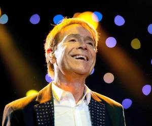 “El diagnóstico precoz salva vidas”: Cliff Richard habla de su cáncer de próstata.