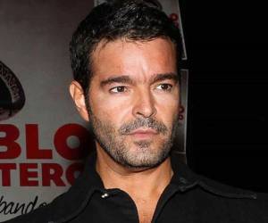 El cantante mexicano Pablo Montero es uno de los artistas confirmados para la jornada de amor Teletón. El intérprete de 'Ojitos bonitos', 'Se te olvidó', 'Hay otra en tu lugar' cantó el himno de Teletón en 2018.