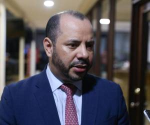 El presidente del Colegio de Abogados de Honduras, Gustavo Solórzano, alertó que una nueva prórroga del estado de excepción limitaría derechos fundamentales en pleno proceso electoral.