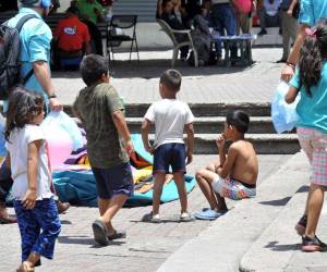 Los candidatos deben priorizar temas como el acceso a la educación y la salud; la protección de los menores y garantizar oportunidades a los jóvenes.