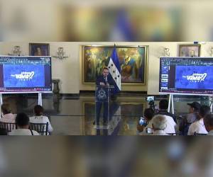 El ministro de Comunicaciones, José Argueta, brindó el informe de los primeros 100 días de Nasry Asfura.