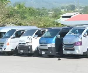 En la colonia Cerro Verde, específicamente en la ruta López Arellano–San Pedro Sula, se paralizaron las labores.