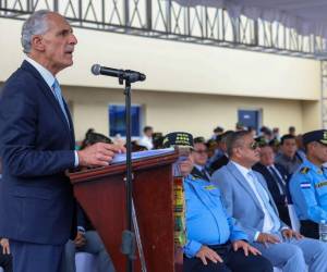 El presidente de la República, Nasry Asfura, participó este martes en la celebración del XI aniversario de la DPI, donde pidió al gremio médico atender a la población.